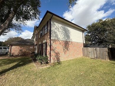 3515 Green Fields Dr, Sugar Land, TX 77479 - photo 4