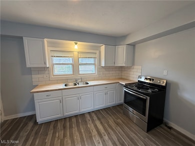 1305 Curtis St, Akron, OH 44301 - photo 3