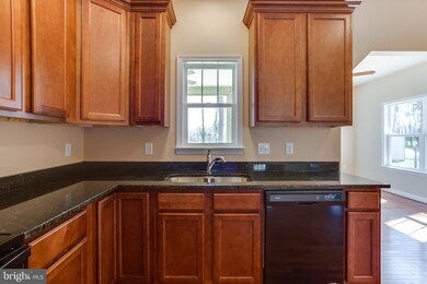 181 Stratford Dr, Colonial Beach, VA 22443 - photo 7