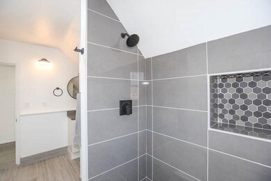 24 Chardon St, Lawrence, MA 01841 - photo 6