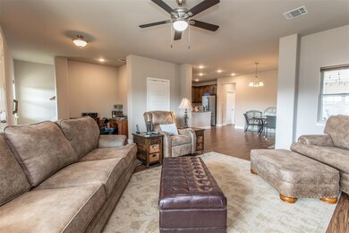 1345 Greenfield Dr, Gainesville, TX 76240 - photo 3