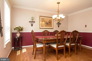 7515 Patterson Ct, Sykesville, MD 21784 - photo 4