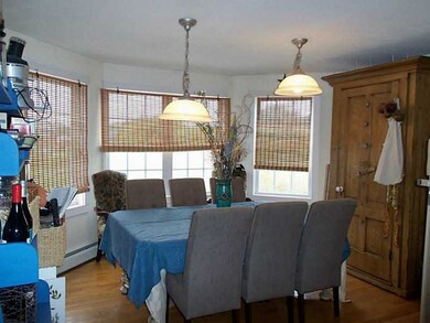 272 Mitchells Ln, Middletown, RI 02842 - photo 5