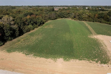 5911 Orchards Edge Ln, Quincy, IL 62305 - photo 3