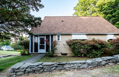 112 Davis St, Shavertown, PA 18708 - photo 2