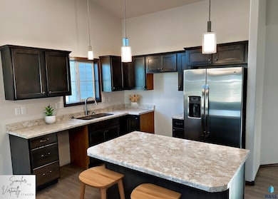 6613 W Gresford Place, Sioux Falls, SD 57106 - photo 3