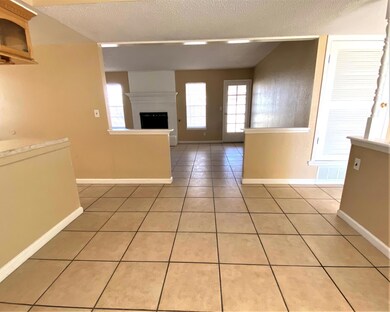 3240Kilgore-Din-Liv-1-22-21