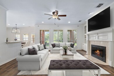 706 Stonecreek Cir, Friendswood, TX 77546 - photo 6