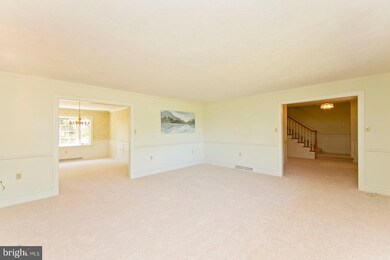 1625 Pondview Dr, Winchester, VA 22601 - photo 6