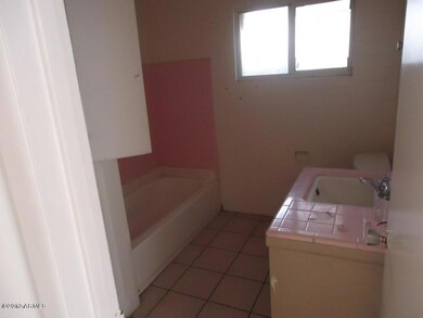unit D bathroom