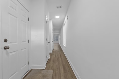 1413 maple st03