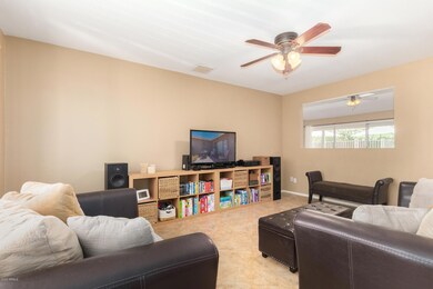 2515 W Naranja Ave unit 6, Mesa, AZ 85202 - photo 7