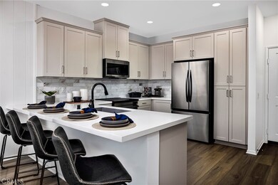 3984 E Oakwood Dr, Ontario, CA 91761 - photo 5