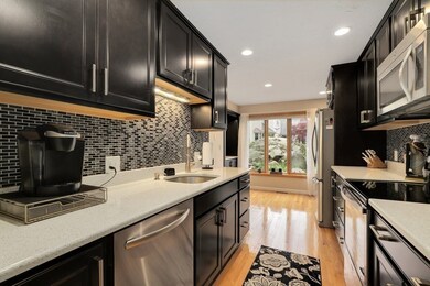 22 Cara Dr, Weymouth, MA 02188 - photo 6