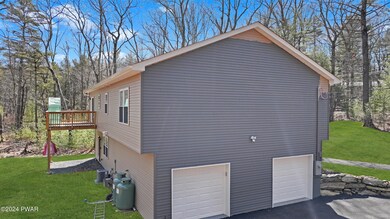 336 Raymondskill Rd, Milford, PA 18337 - photo 5