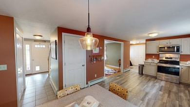 11 Valley View Cir, Rutland, MA 01543 - photo 6