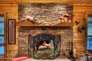 219 Blazing Saddle Dr, Jamestown, TN 38556 - photo 5