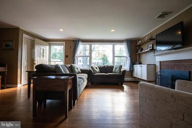 1159 Pinegrove Ave, Lansdale, PA 19446 - photo 3