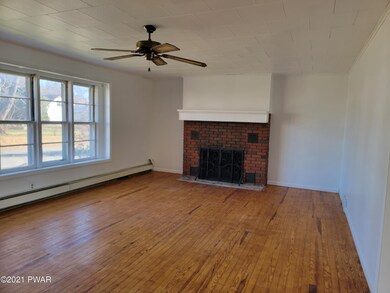 114 9th St, Matamoras, PA 18336 - photo 4