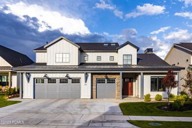 01-512FarmhouseWay