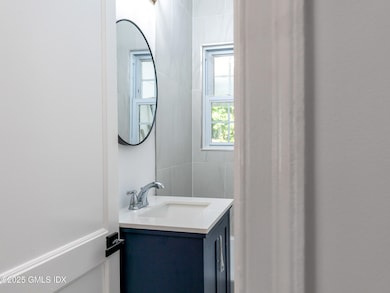 11 Sheephill Rd, Riverside, CT 06878 - photo 6