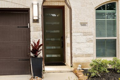 9406 Windward Bluff Way, the Woodlands, TX 77375 - photo 3