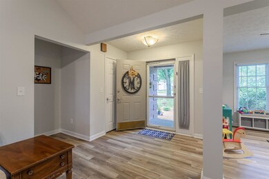 4422 Summer Creek Ln, Newburgh, IN 47630 - photo 3