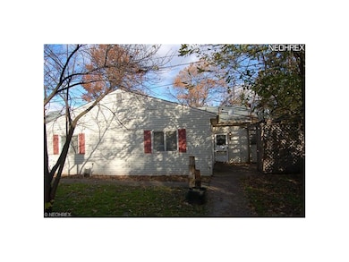 5475 E Lake Rd, Sheffield Lake, OH 44054 - photo 5