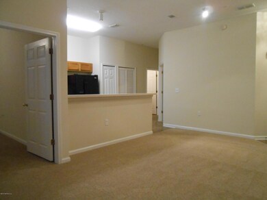 5051 Playpen Dr unit 5, Jacksonville, FL 32210 - photo 5