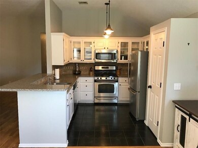 917 Goshawk Dr, Norman, OK 73072 - photo 5