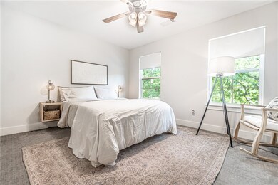 308 Martin Luther King Junior Blvd, Fayetteville, AR 72701 - photo 6