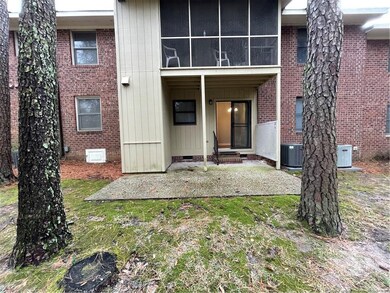 230 Pinecrest Dr unit C, Fayetteville, NC 28305 - photo 3