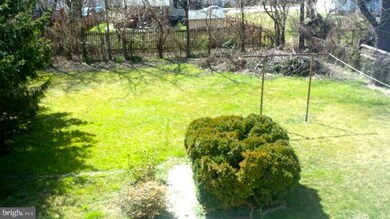 4005 W Overlea Ave unit 2, Baltimore, MD 21206 - photo 3