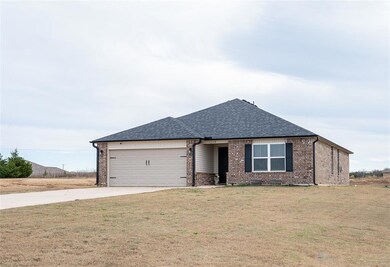 5568 Bent Creek Rd, Shawnee, OK 74804 - photo 3