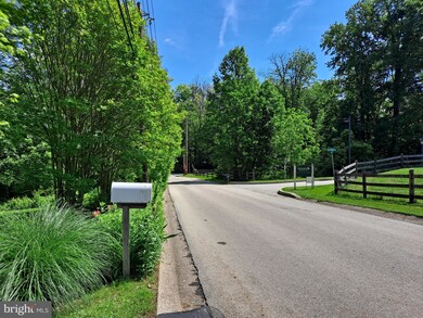 2565 Wayland Rd, Berwyn, PA 19312 - photo 5