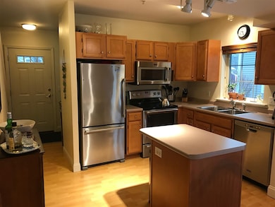 299 Mount Support Rd unit 15, Lebanon, NH 03766 - photo 2