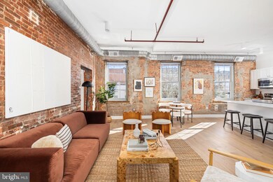 901 King St unit 202, Alexandria, VA 22314 - photo 3