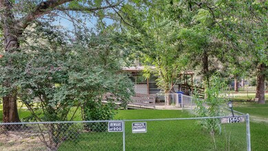 1505 Indigo Dr, Conroe, TX 77385 - photo 2