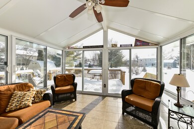 1330 Canyon Run Rd, Naperville, IL 60565 - photo 7