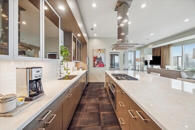 Fantastic space to entertain!
