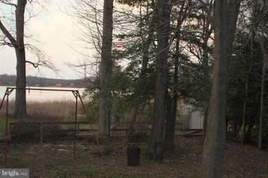 1016 Lake Claire Dr, Annapolis, MD 21409 - photo 2