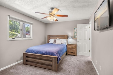 8-web-or-mls-19 Catalpa Ct #2C (8)