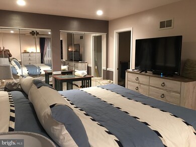 203 W 8th St, Red Hill, PA 18076 - photo 4