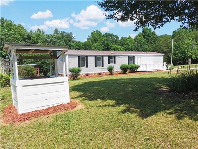 2385 Stoney Creek School Rd, Reidsville, NC 27320 - photo 2
