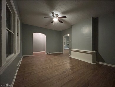 3415 Altamont Ave unit Down, Cleveland, OH 44118 - photo 5