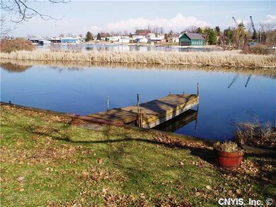 Waterfront/Dock/Pier