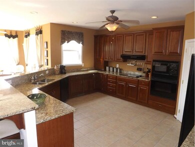 2768 Queensberry Dr, Huntingtown, MD 20639 - photo 7