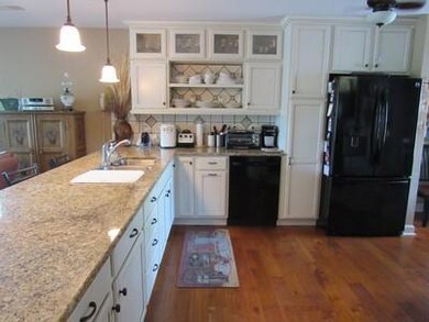 Lake View Branson Condo For Sale