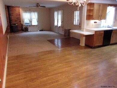 22 Mayfair Dr, Slingerlands, NY 12159 - photo 7