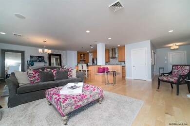 38 High Rock Ave unit 6A, Saratoga Springs, NY 12866 - photo 4